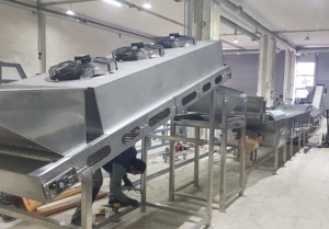 เครื่องจักร SUISER MAKINE ถังเคลือบ/จุ่มซอสสแตนเลส และเครื่องทำความเย็นแบบอุโมงค์ 250-350 กก./ชม. - Product Image 4