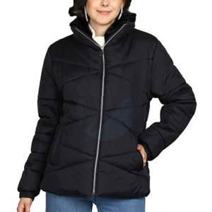 Chaquetas acolchadas de mujer de alta calidad Diseño de nuevo estilo cómodo y transpirable para uso diario - Product Image 1