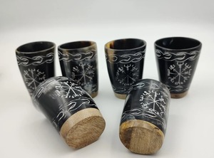 Vasos de vidrio africano de cuerno ecológico hechos a mano de lujo regalos de boda pulidos de estilo Animal del proveedor indio - Product Image 3