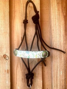 Cabestro de Cuero Premium de Alta Calidad para Caballo Estilo Western, con Diseño Floral Grabado en Aceite Ligero y Acabado de Alta Gama - Product Image 6