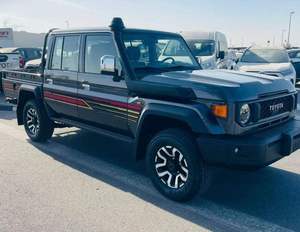 Camionetas Toyota Land Cruiser usadas en buen estado disponibles para grandes pedidos a bajo precio - Product Image 2
