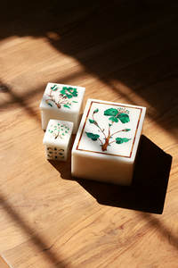 Élégante boîte à bijoux en marbre sur mesure Coffrets cadeaux de luxe en gros avec incrustation de pierres semi-précieuses pour bagues et boucles d'oreilles - Product Image 6