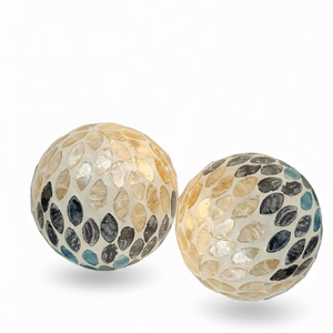 Bola de Pascua Única Hecha a Mano con Madreperla para Regalo y Decoración del Hogar de Vietnam - Product Image 2