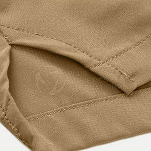 Pantalones cortos de gimnasio de secado rápido para hombres Pantalones cortos de entrenamiento para correr con cintura flexible y pantalones cortos deportivos ligeros de bolsillo - Product Image 6