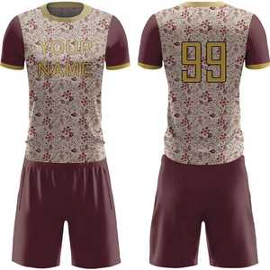 Personnalisation de la meilleure qualité Maillot à manches courtes Fabriqué au Pakistan Uniforme de football Nouvel article Produit tendance Vêtements d'entraînement de football - Product Image 6