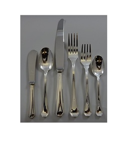 Couverts en métal de luxe en acier inoxydable parfaits pour améliorer l'esthétique de la table lors des fêtes de famille dîners occasions spéciales - Product Image 2