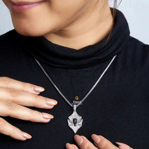 Colgante pequeño de plata de ley S925 estilo Hip Hop totalmente helado con diamantes redondos de moissanita de corte brillante para fiestas - Product Image 6