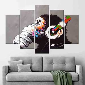Superbe toile imprimée avec l'art de la singe de Banksy - Art mural moderne de style street art, lot de 5 : Gallery Wrap - Product Image 1