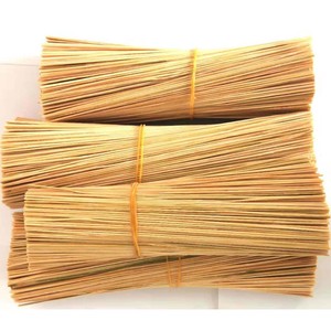 Bâtonnets d'encens en bambou, matière première naturelle biologique, prix bon marché, produits artisanaux respectueux de l'environnement du Vietnam - Product Image 2
