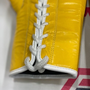 Guantes de Boxeo Fly Superlace Pro X 2 para Entrenamiento y Sparring, de Cuero Vacuno Auténtico - Amarillo - Product Image 6