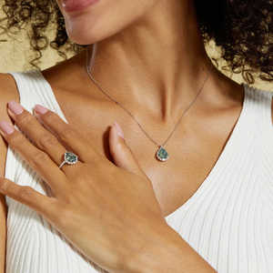 Anillo de compromiso de ágata de musgo verde de corte brillante de pera y Diamante Anillos de compromiso vintage de Plata de Ley 925 para mujer - Product Image 3