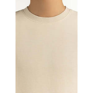 Camisetas Relax Fit 100% Algodón para Jóvenes, Logotipo Sólido, Antiarrugas, Transpirables, Tejido de Punto Comprimido, Corte Corto -MN-TS-WS25-026 - Product Image 6