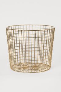 Panier à linge en fer rustique qui rehausse l'intérieur de style campagnard tout en offrant un rangement fonctionnel pour les vêtements - Product Image 5
