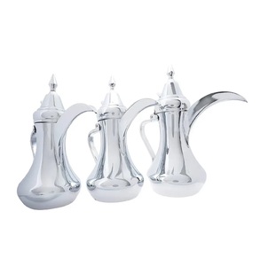 Ensemble de 3 pots à thé et à café Dallah en acier inoxydable de luxe moderne Vaisselle polie miroir 1L Design classique Idéal pour le service - Product Image 1