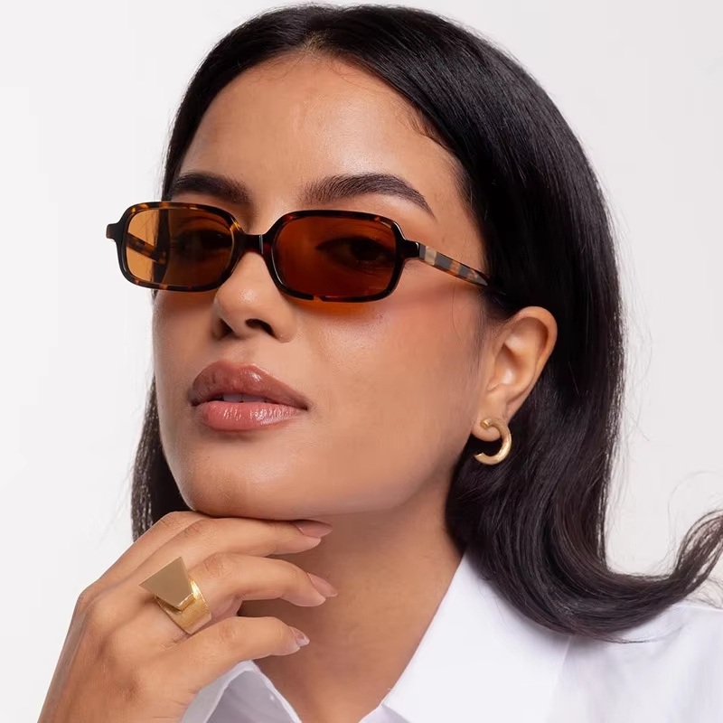 Logo Custom Fashion Retro Ladies Punk Rectangle Sun Glasses UV400 Small Square Sunglasses for Women