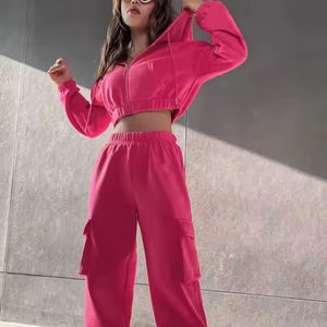 ชุดวอร์ม2ชิ้นสำหรับผู้หญิงเสื้อครอปเปิดไหล่มีสไตล์ออกแบบโลโก้ได้ตามต้องการ - Product Image 1