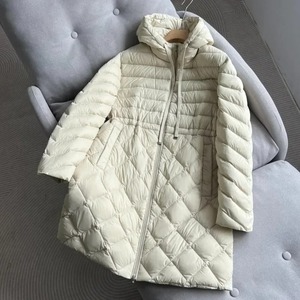 2024 Otoño Invierno Slim chaqueta acolchada con capucha mujer Casual sólido Parka cintura ligero largo pato blanco abajo abrigo femenino - Product Image 3