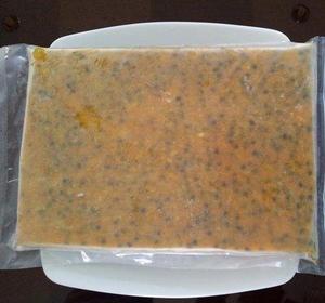 Venta al por mayor IQF Frozen Passion Fruit Seeds Frozen Passion Juice de alta calidad Vietnam Export Ready Natural Frozen Passion Juice Cube - Product Image 2
