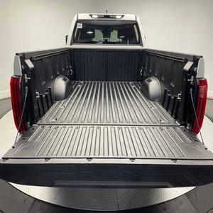 ¡Oferta Imperdible! Toyota Tundra 2024 Súper Limpia, 4x4, 3.4L V6, Automática, Blanca, Camioneta de Lujo - Product Image 5