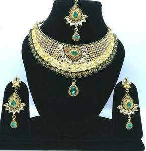 Conjunto de Joyería Religiosa de Circonia Hecha a Mano con Estilo Antiguo, Collar, Aretes y Tocado Verde, Chapado, para Bodas y Otras Ocasiones - Product Image 2