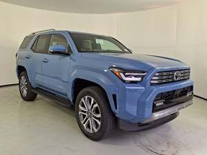 Faible kilométrage 2024 pour 4Runner Limited 4WD Automatique Conduite à gauche Intérieur foncé Sièges en tissu Neuf/Occasion SUV - Product Image 6