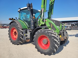 Tractor 2018 Fendt 724 Vario: La versatilidad cumple con el alto rendimiento - Product Image 3