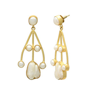 Pendientes de Perlas Naturales de Agua Dulce Blancas Ostra, Estilo Cristiano Vintage, Hechos a Mano, Sin Níquel, Chapados en Oro de 24K, de Latón - Product Image 2