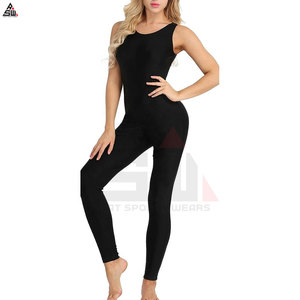 Combinaison de yoga grande taille pour femmes, coupe régulière, respirante, légère, en toile, ensemble personnalisable avec sweat à capuche zippé et pantalon empilé - Product Image 4