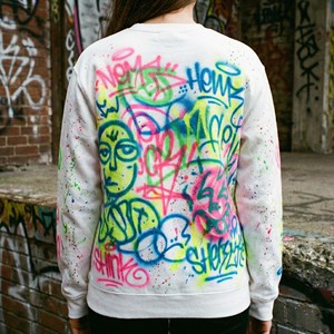 Sweat-shirt à col rond en coton lourd personnalisé pour femmes, imprimé graffiti airbrush, style urbain néon, streetwear vintage Y2K, hiver automne - Product Image 6