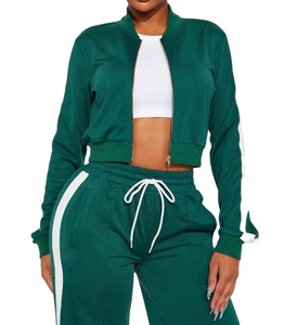 Nouvel ensemble décontracté deux pièces pour femme avec logo personnalisé, short en toile unie au-dessus du genou, 100 % coton, vêtement de sport écologique, collection été 2026 - Product Image 6