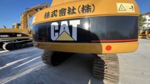 รถขุดไฮดรอลิกตีนตะขาบ CAT 320CL ขนาด 20 ตัน สภาพดี นำเข้าจากญี่ปุ่น มือสอง - Product Image 3