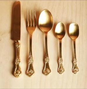 Ensemble de couverts en laiton dernier modèle de 5 couverts couleur or pour salle à manger hôtel et restaurants fourchette couteau et cuillères ensemble de couverts - Product Image 5