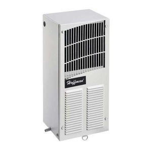 Climatiseur d'origine neuf 115 V 800 BTU, type 4, intérieur sans fonction chauffage, 3,5 A, (15,75"H x 7,5"W x 6,3"D) - Product Image 1