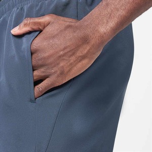 Pantalones cortos deportivos informales de secado rápido para hombre, pantalones cortos de entrenamiento con letras reflectantes para correr o entrenar en el gimnasio con bolsillos, Fitness ligero - Product Image 6