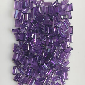 พลอยอะมีทิสต์ธรรมชาติจากแอฟริกา ขนาด 5x2.5 มม. ทรงบาแก็ตต์ คุณภาพดีที่สุด สำหรับทำเครื่องประดับ - Product Image 1