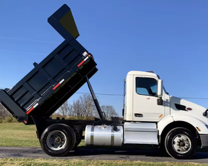 El mejor!! Camiones Volquete Peterbilt 579 Usados y Económicos, Modelos 2021 y 2022, 420HP, 15.5, Transmisión Automática de 6 Velocidades - Product Image 2