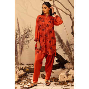 ชุดเสื้อและกางเกงผ้าซาตินขนสัตว์ปักลายอะคริลิคสีน้ำตาลคุณภาพสูงสำหรับผู้หญิง แขนสามส่วน ชุดเดียวสำหรับฤดูหนาว - Product Image 1