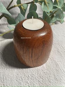 Juego de 2 Portavelas de Madera Rústica Hechos a Mano y Ecológicos para Decoración del Hogar - Product Image 5