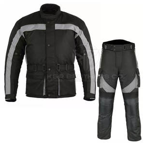 Combinaison moto 2 pièces avec matériau et armure résistants aux intempéries Combinaison moto 2 pièces tout temps - Product Image 1