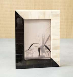 Marco de Fotos Decorativo con Incrustaciones de Resina, Hecho a Mano, para Decoración Moderna del Hogar - Product Image 1