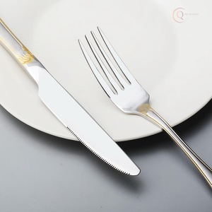 Ensemble de couverts élégant, écologique et moderne pour les dîners, les fêtes et les cadeaux |   Couverts en acier inoxydable de qualité supérieure pour les occasions spéciales - Product Image 2