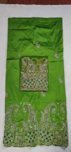 Tissu en taffetas tissé nigérian George de qualité supérieure, très demandé, avec motifs floraux et perles, antistatique et respirant - Product Image 6