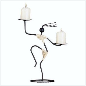 Porte-bougie en métal artisanal élégant pour la décoration de table, la décoration de mariage et l'ambiance festive - Product Image 1