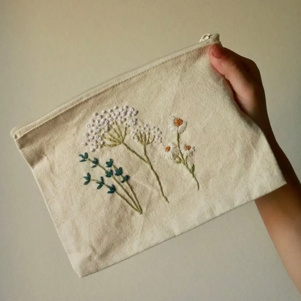 Hand Embroidered Linen Bag With Embroidery Different Colors Linen Backpack 100% Soft Washed Linen OEM Made In Vietnam