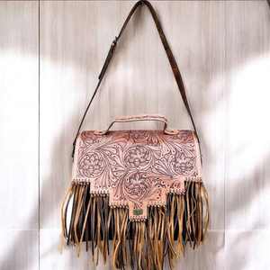 Sac à main pour femme élégant et léger en cuir véritable 100% avec franges, design vintage exclusif, fleurs gravées à la main - Product Image 3