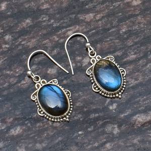 Pendientes Colgantes de Labradorita Increíble de 8x10 mm, Plata de Ley 925, Engaste de Bisel en Forma de Pirámide Dorada, Estilo Vintage, Certificado IGI, para Boda - Product Image 1