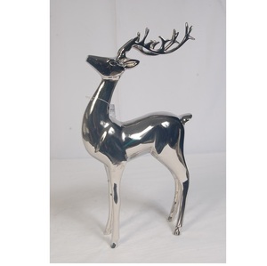 European style Luxury Home Decoration <b>Christmas</b> Reindeers Handmade Metal Reindeer Designer Antique Metal <b>Table</b> decor - Product Image 3