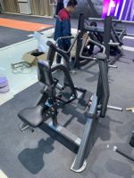 Machine à ramer T-Bar commerciale à charge libre, avec cadre en tube ovale plat en acier de 3 mm, finition peinture automobile, pour entraînement dorsal, usage en salle de sport