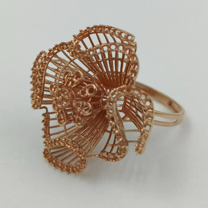 Bagues en diamant naturel rond brillant de taille brillant, plaquées or rose rhodié, certifiées IGI, design italien de luxe pour femmes - Product Image 2