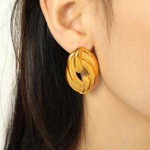 Export Quality Stylish Stainless Steel <b>Stud</b> <b>Earrings</b> Fashion Jewelry for Women and <b>Girls</b> Comfortable Available for Sale - Product Image 1